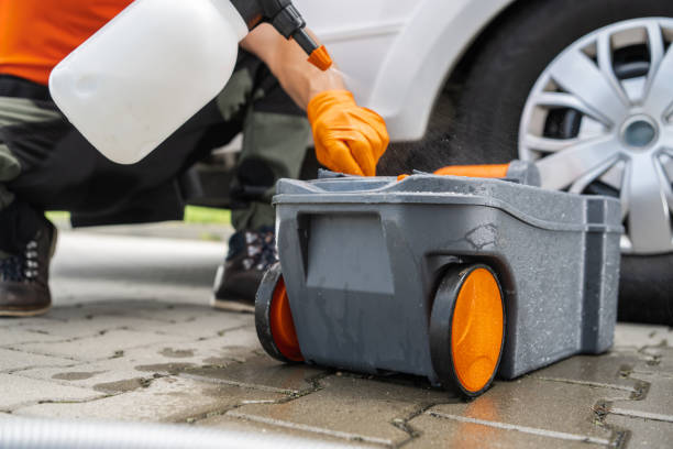Best Affordable portable toilet rental  in St Francis, MN